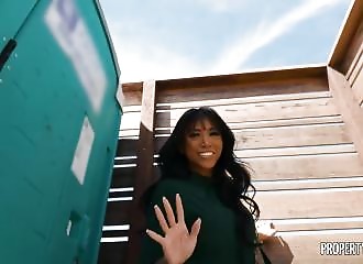 He meets an easy girl on the beach