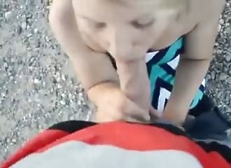 Outdoor fuck with girlfriend