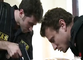 Sévices bdsm pour ces latines